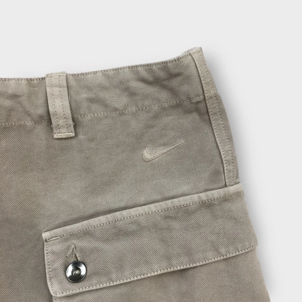 Nike Life Cargo Shorts Casual‎ Outdoor Canvas Cotton Mens Size 36 FZ6571